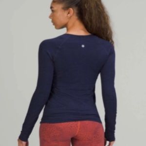 Lululemon Swiftly Tech Long Sleeve, Like New - Size 8 in Navy